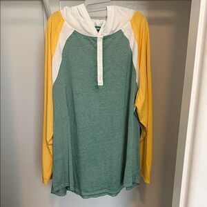Maurices White and Green Garment